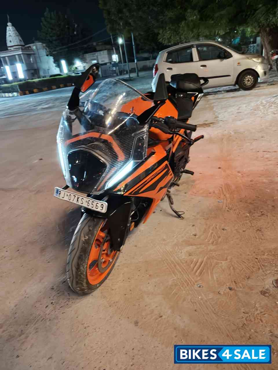 Ebony Black Metallic KTM RC 200 2022 Ebony Black Metallic KTM RC 200 2022