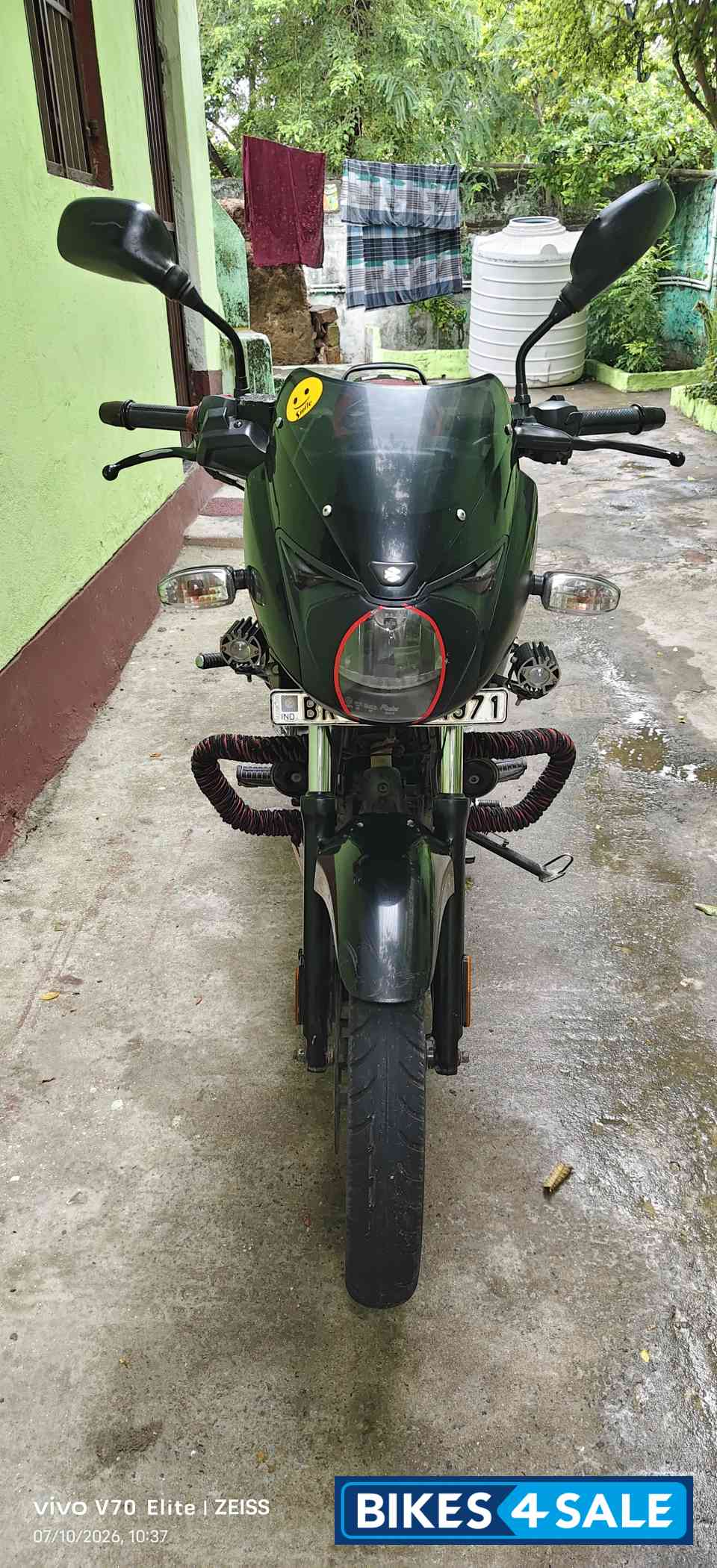 Bajaj Pulsar 125 Split Seat Bajaj Pulsar 125 Split Seat