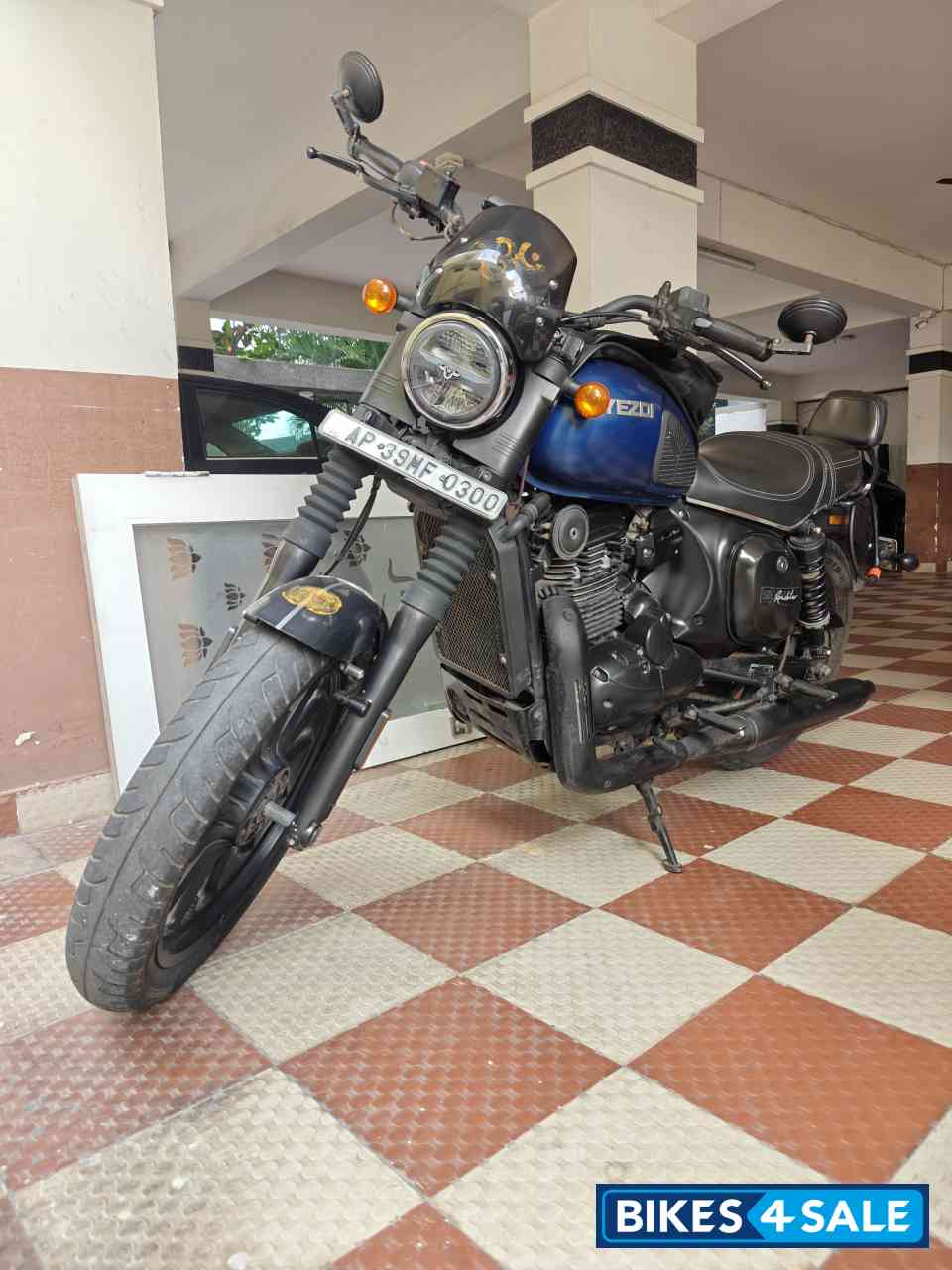Steel Blue Yezdi Roadster Dark Steel Blue Yezdi Roadster Dark