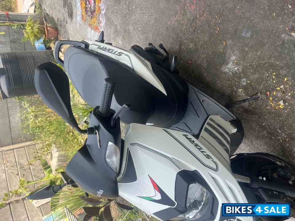 Aprilia Storm 125