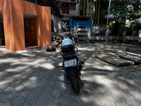 Triumph Thruxton 400