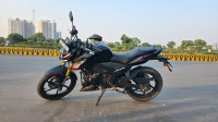 Matt Black TVS Apache RTR 160 4V TFT with Map Mirroring