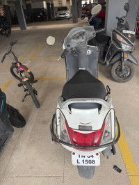White Honda Activa 3G