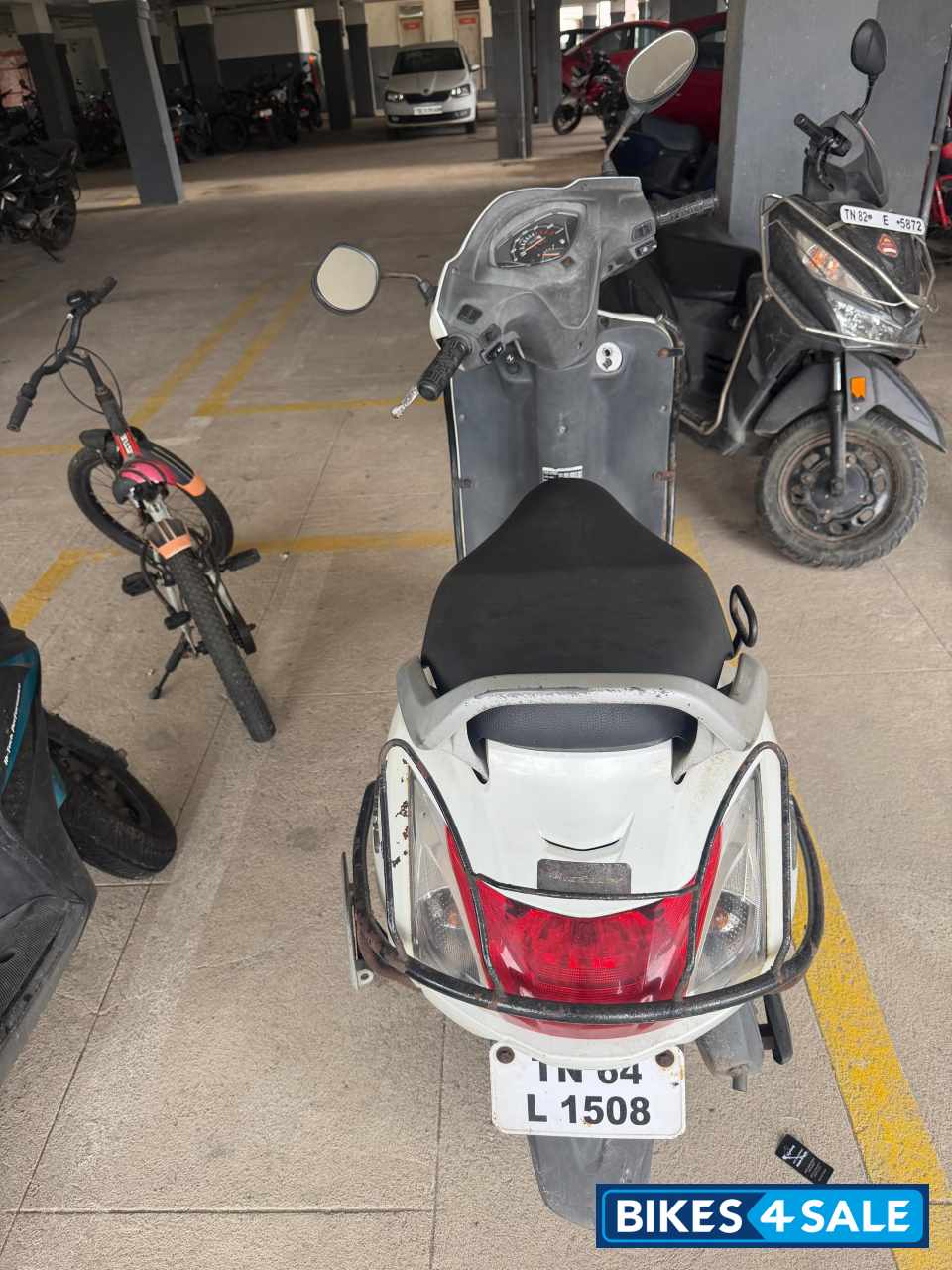 White Honda Activa 3G White Honda Activa 3G