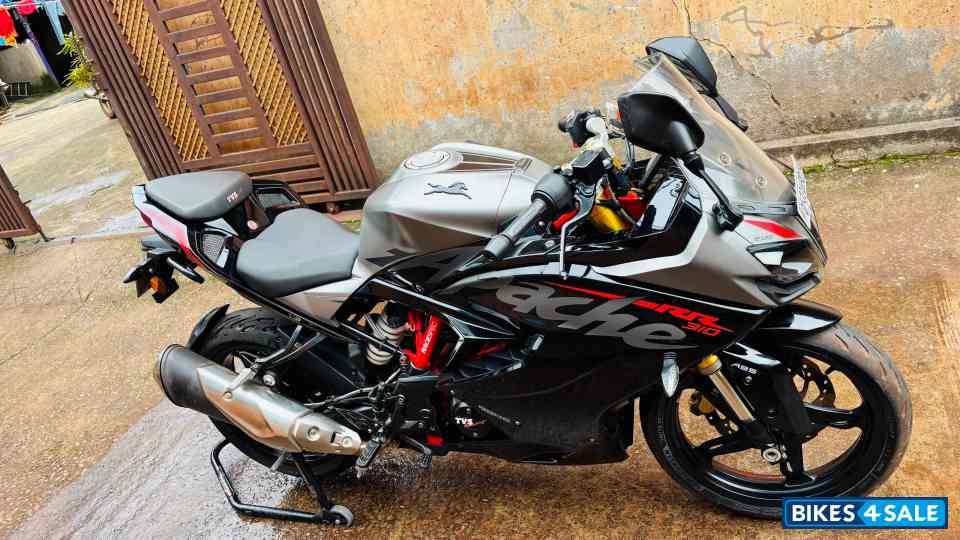 Red Black TVS Apache RR 310 Red Black TVS Apache RR 310