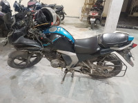 Green Yamaha Fazer