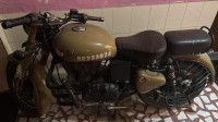 Royal Enfield Classic Desert Storm
