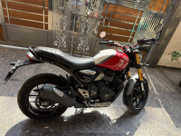 Red Triumph Speed 400 2025