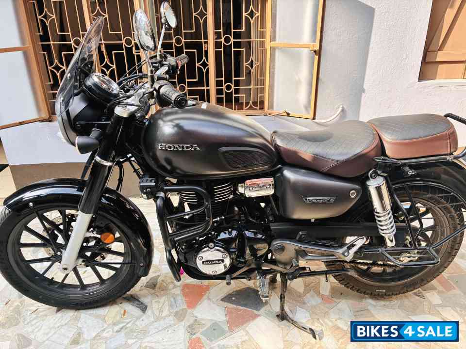 Honda CB350 DLX