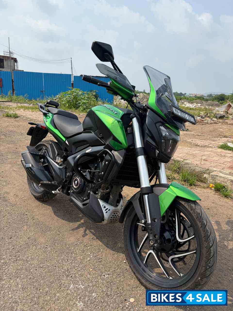 Bajaj Dominar 400 2025