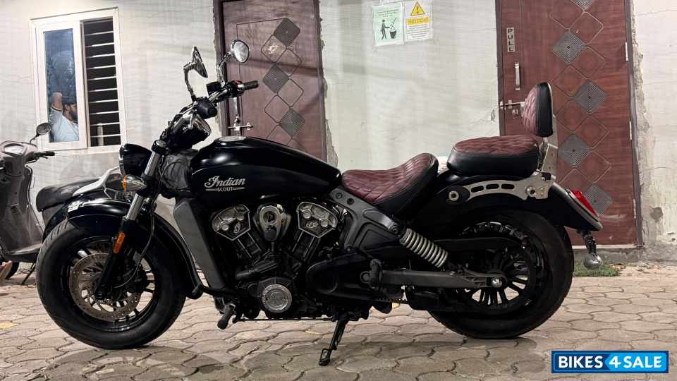 Black Indian Scout Bobber
