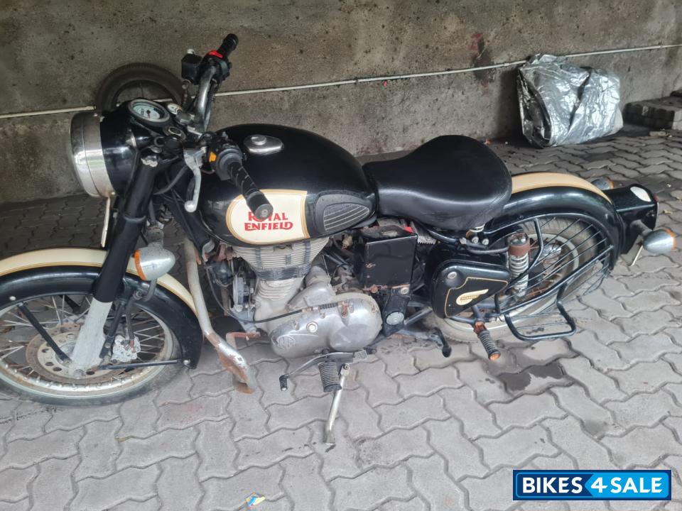 Royal Enfield Classic 500