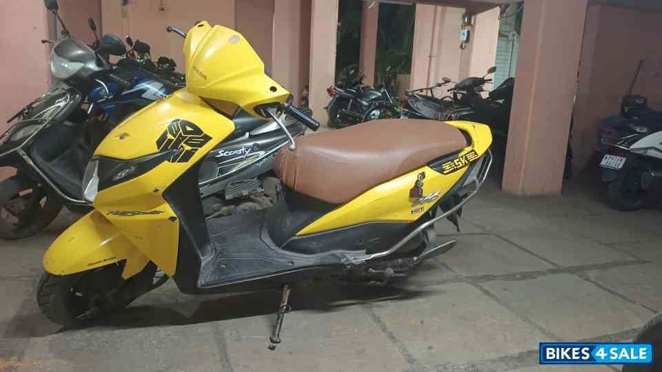 Honda Dio Standard