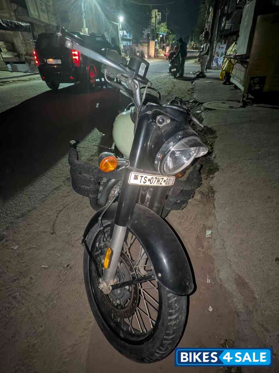 Royal Enfield Classic 350 Royal Enfield Classic 350