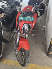 Revolt RV 400