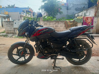 Bajaj Pulsar 125 Carbon Fibre Disc Split Seat