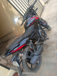 Bajaj Pulsar 125 Carbon Fibre Disc Split Seat