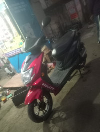 Hero Electric Atria LX