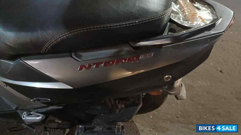 Metalic Gray TVS NTORQ 125 Metalic Gray TVS NTORQ 125