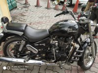 Black Royal Enfield Thunderbird