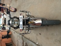 Black Royal Enfield Bullet Standard 350