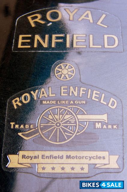 Black Royal Enfield Thunderbird TwinSpark 350