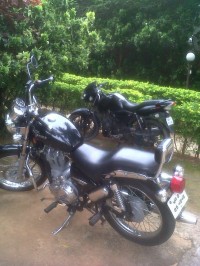 Royal Enfield Thunderbird TwinSpark 350 2011 Model