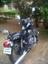 Black Royal Enfield Thunderbird TwinSpark 350