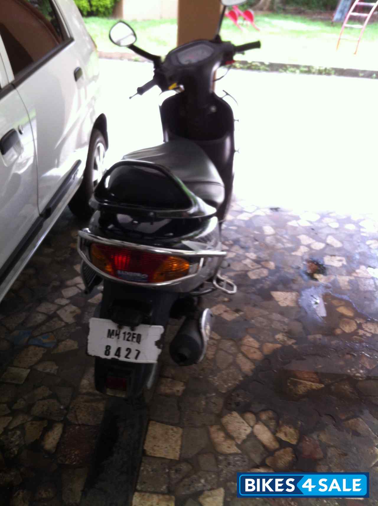 Black And White TVS Scooty Pep Plus Black And White TVS Scooty Pep Plus