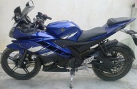 Blue Yamaha YZF R15 V2