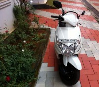 White Honda Dio