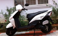 White Honda Dio