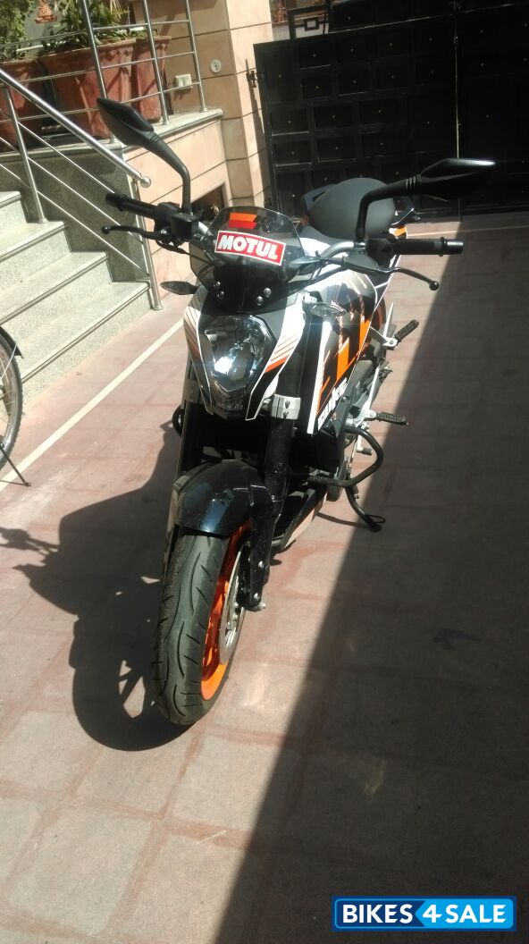 Used 2013 model KTM Duke 390 for sale in Jaipur. ID 115711. White