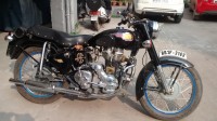 Jet Black Royal Enfield Bullet Machismo 350 Old