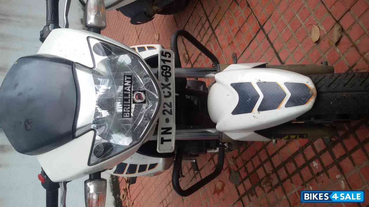 White TVS Apache RTR 180 ABS