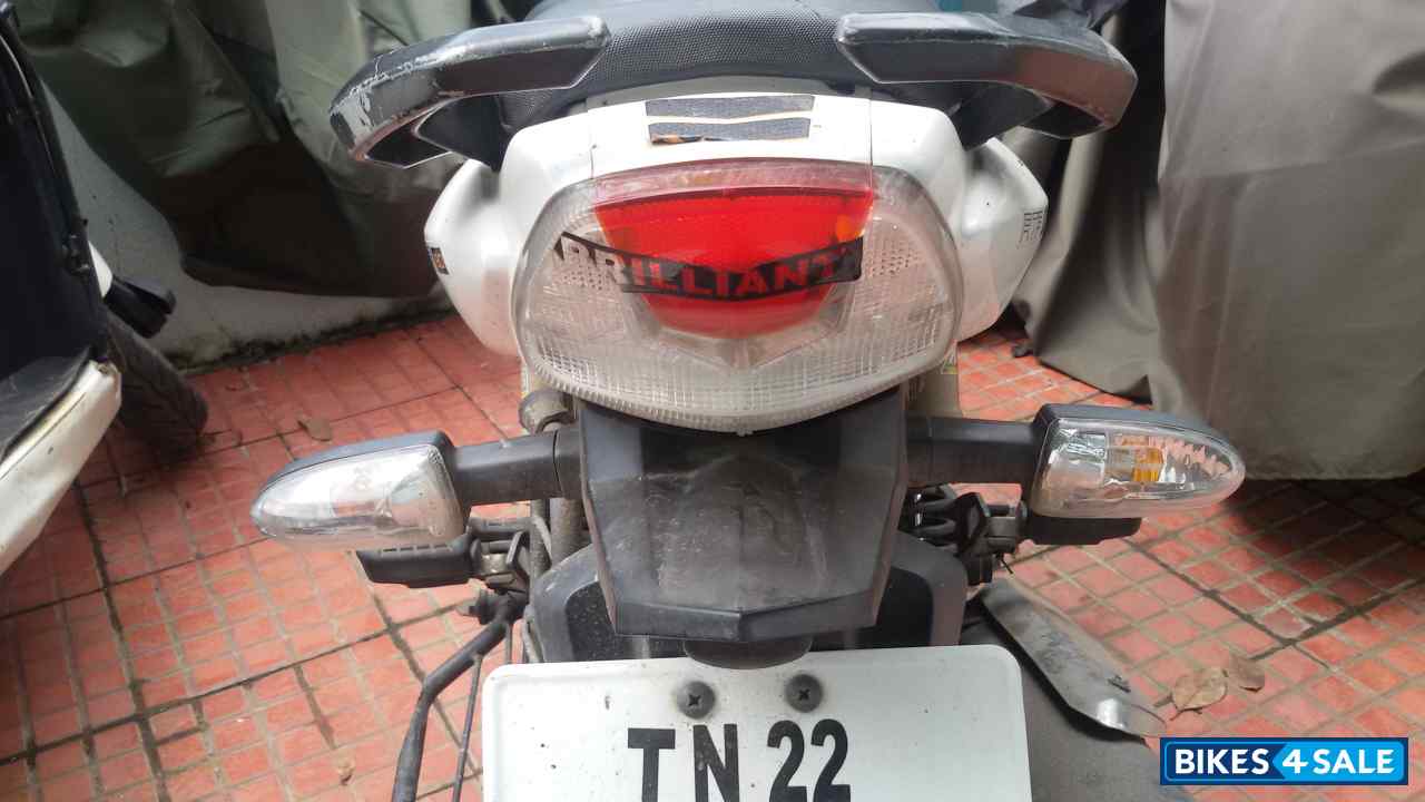 White TVS Apache RTR 180 ABS