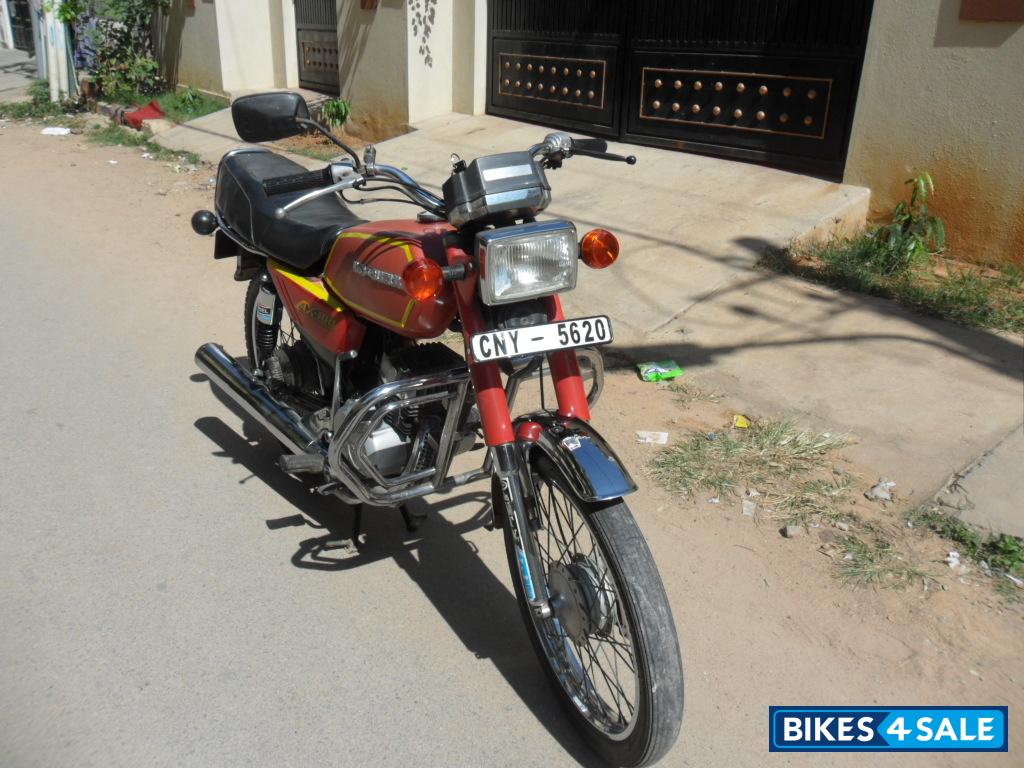 Red Suzuki Ind Suzuki AX100