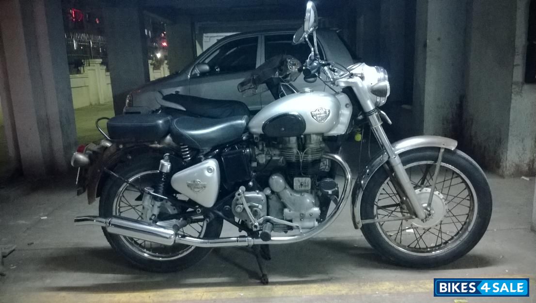 Silver Royal Enfield Bullet Standard 350