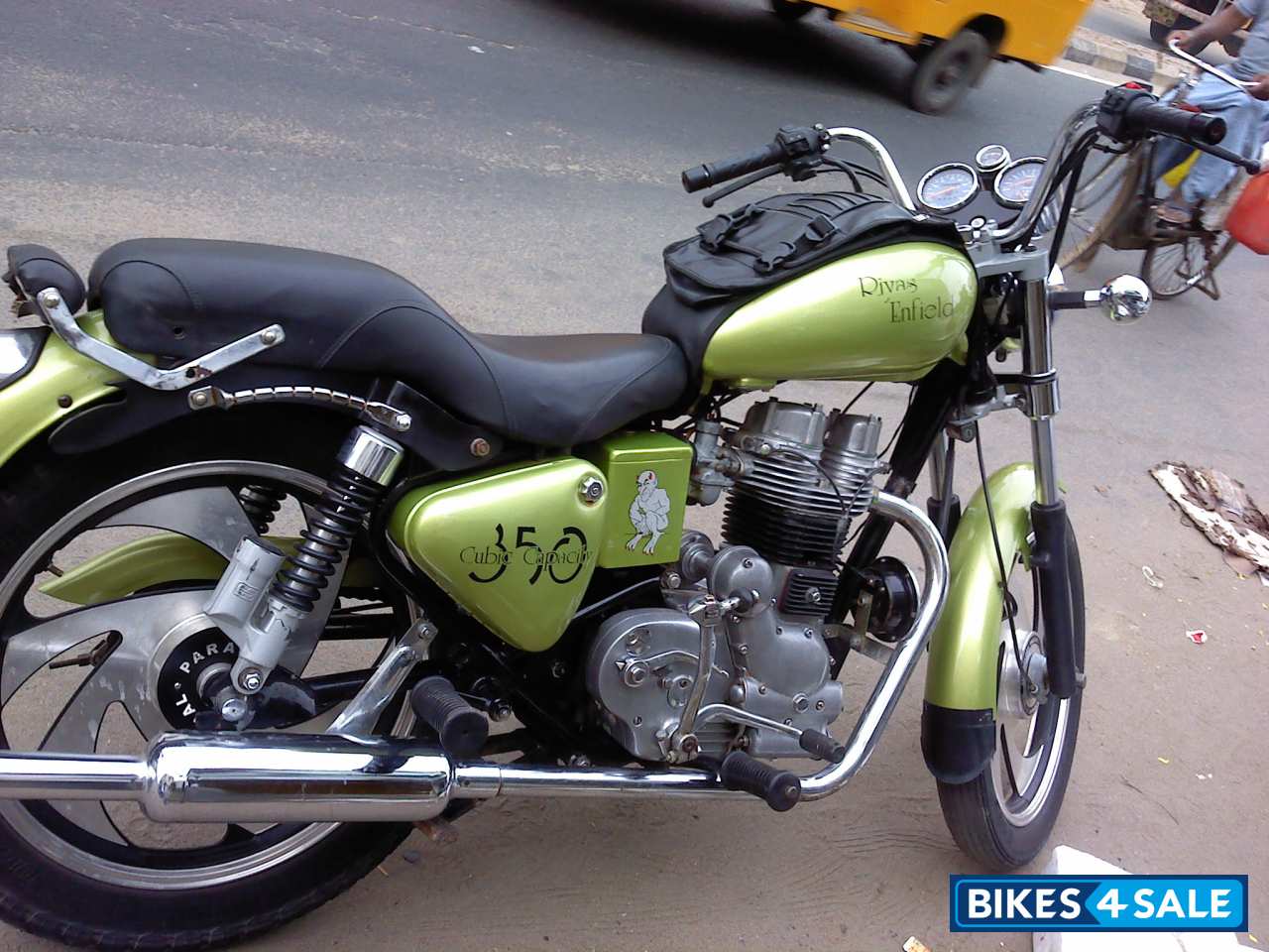 Metalic Radium Green Royal Enfield Bullet Standard 350