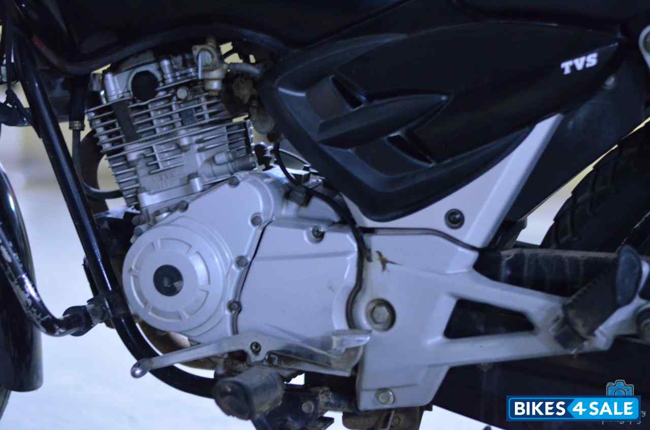 Black TVS Apache 150