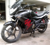 Peach Black Hero Karizma ZMR