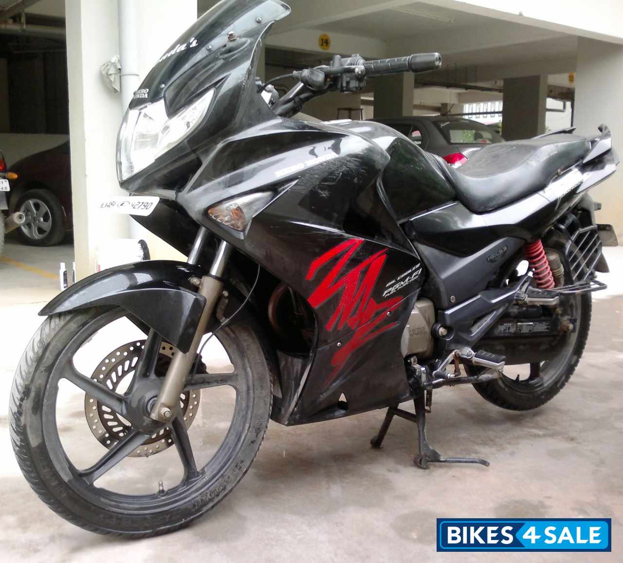 Peach Black Hero Karizma ZMR