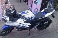 Blue White Yamaha YZF R15 V2