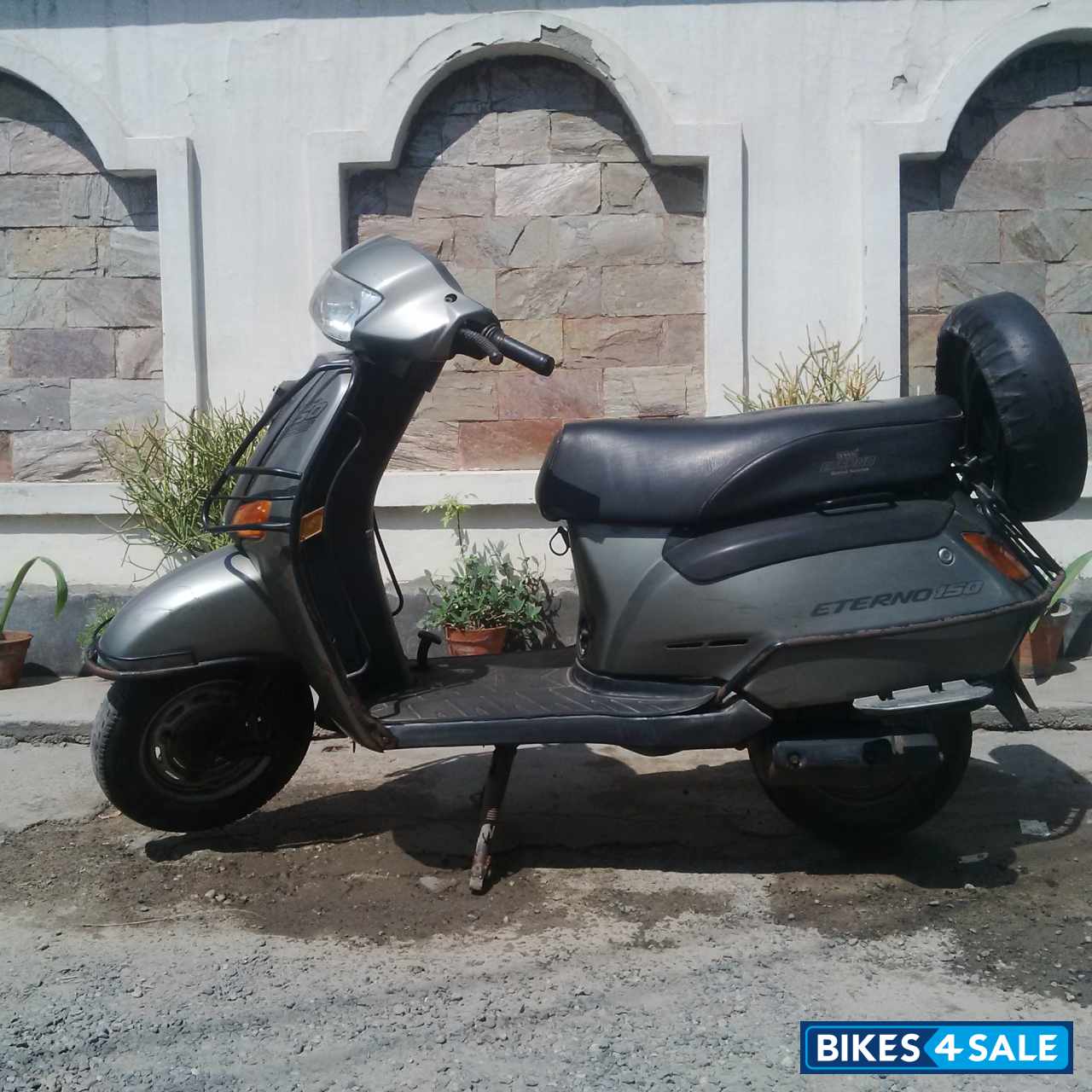 Silver Mint Honda Eterno