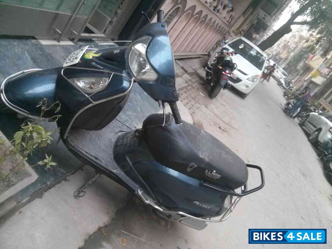 Metallic Grey Suzuki Access 125