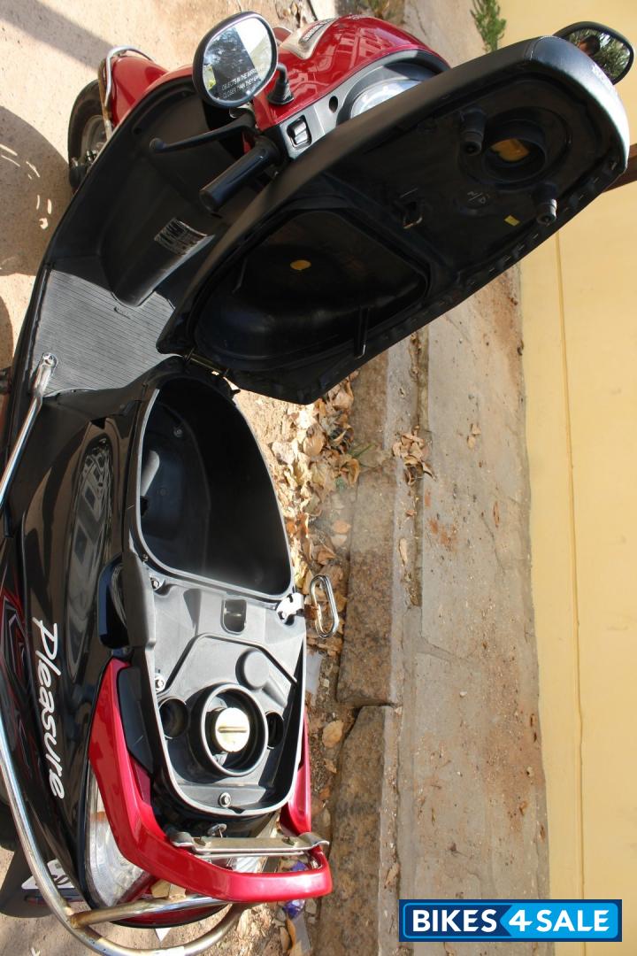 Black And Red Hero Pleasure