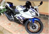Blue White Yamaha YZF R15 V2