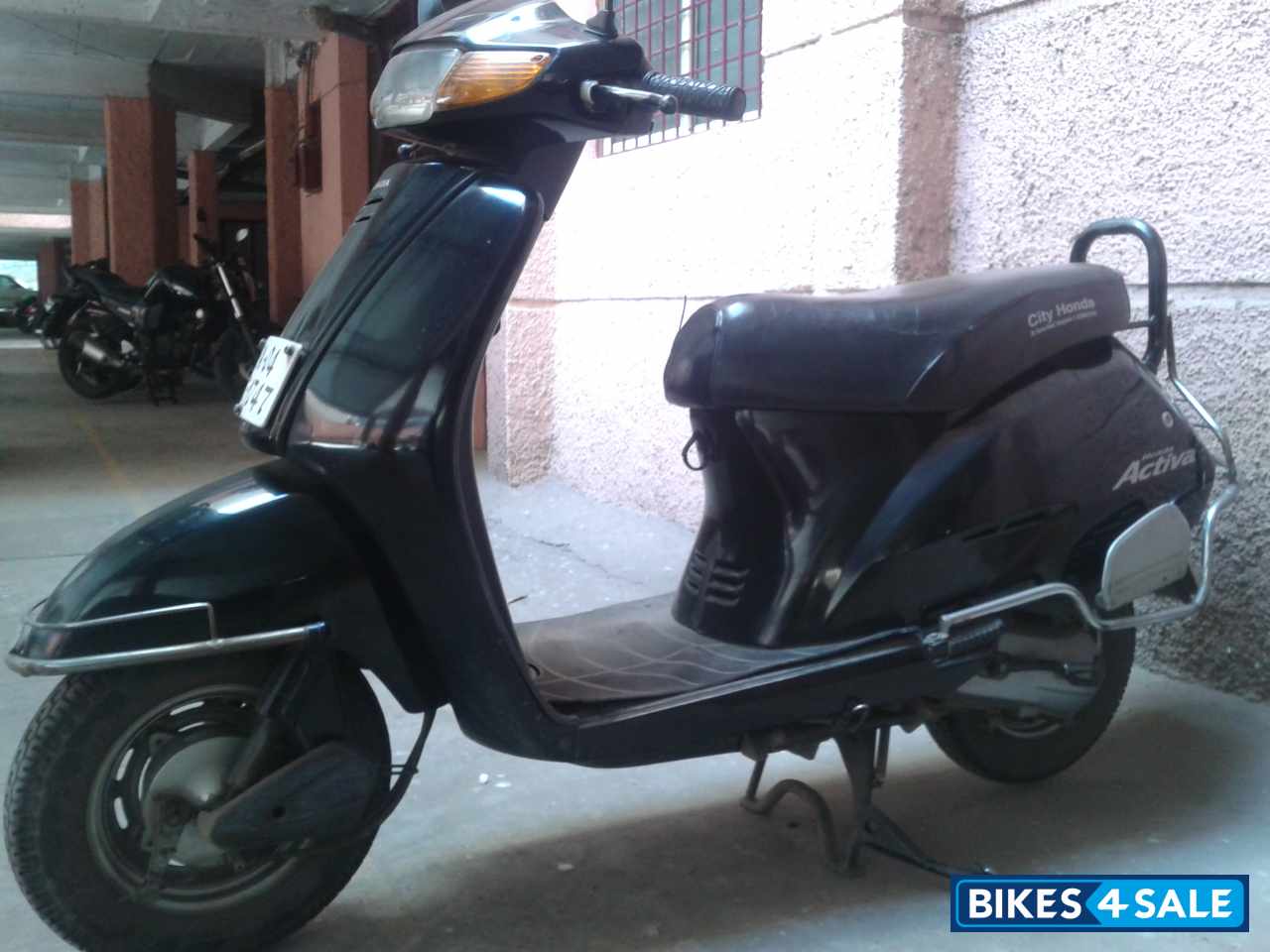 Black Honda Activa