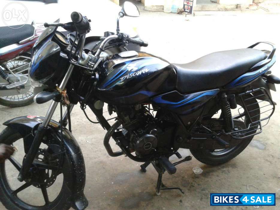 Blue Bajaj Discover DTSi 150