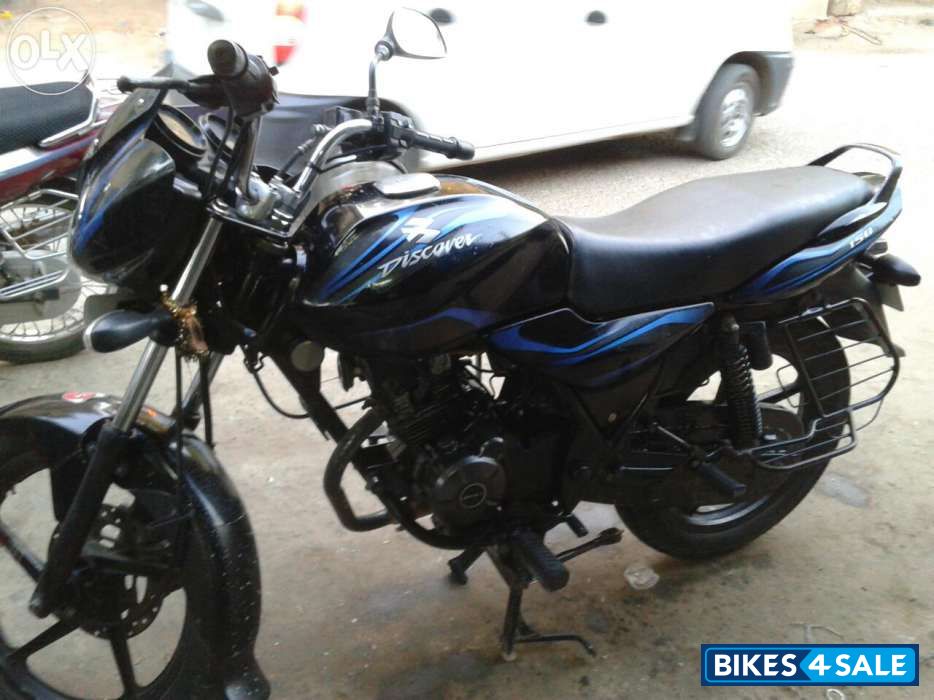 Blue Bajaj Discover DTSi 150